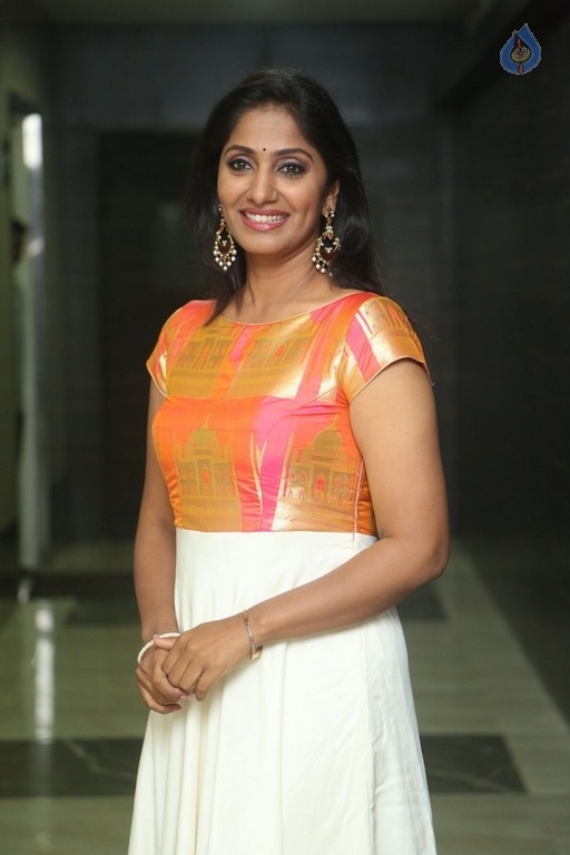Anchor Jhansi Latest Stills - 14 / 16 photos
