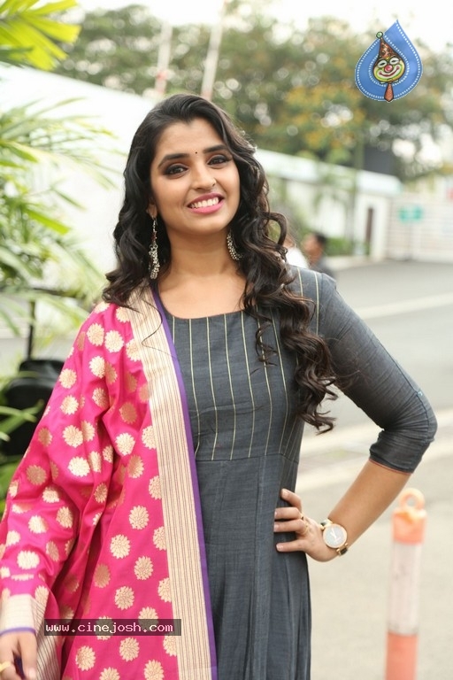 Anchor Shyamala Photos - 29 / 29 photos