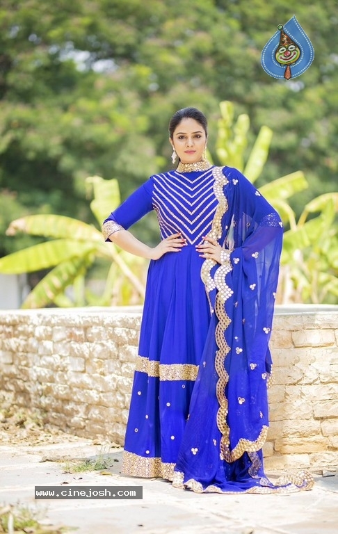 Anchor Sreemukhi New Photos - 8 / 8 photos