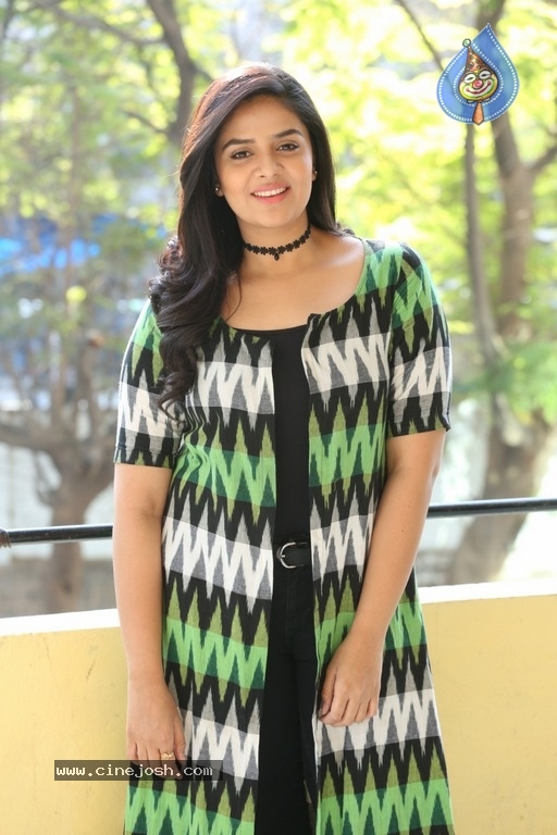 Anchor Sreemukhi Latest Photos - 28 / 28 photos