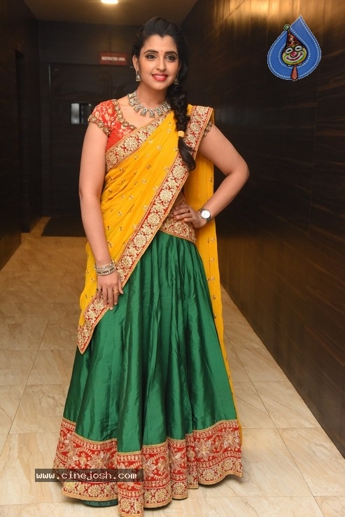 Anchor Syamala Photos - 2 / 29 photos