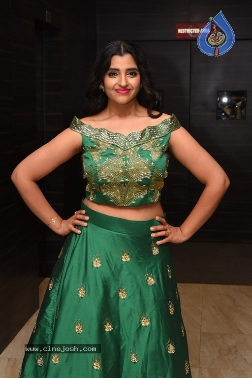 Anchor Syamala Photos - 10 / 10 photos