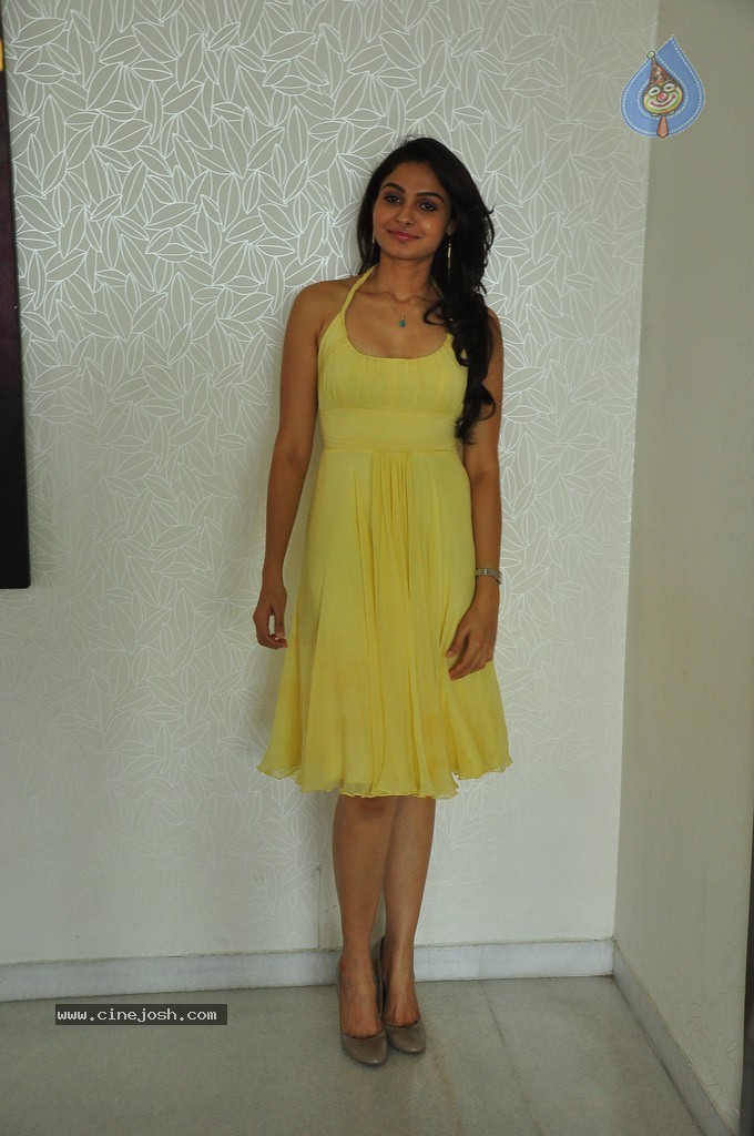 Andrea New Hot Photos - 25 / 94 photos