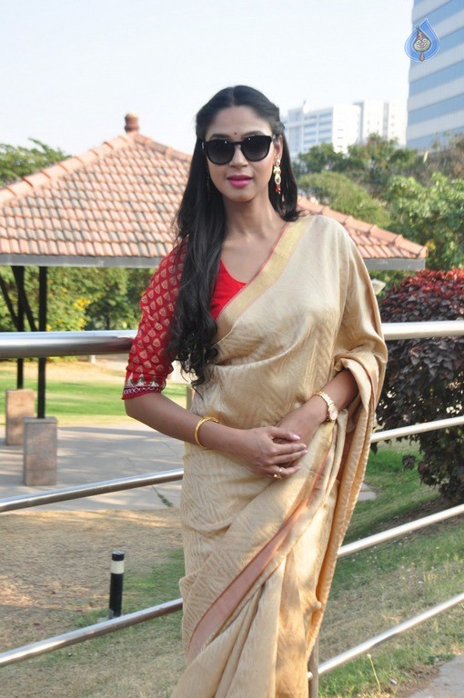 Angana Roy Latest Gallery - 17 / 40 photos