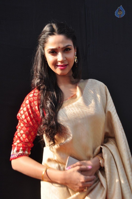 Angana Roy Latest Gallery - 24 / 40 photos