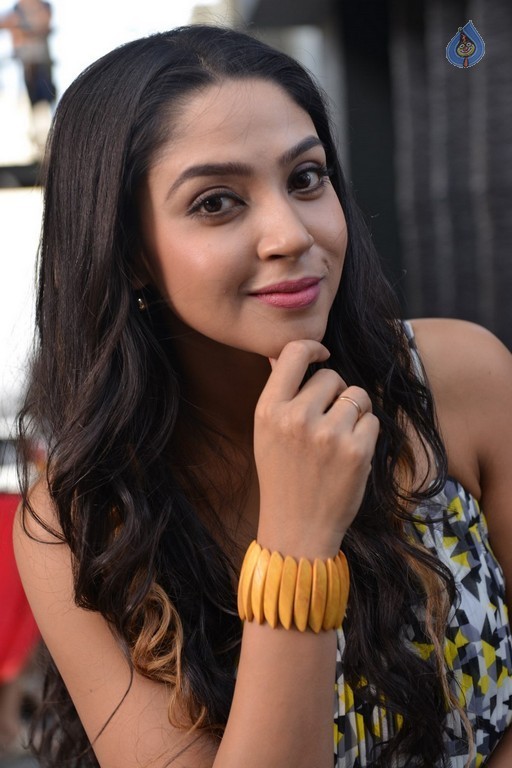 Angana Roy Latest Photos - 8 / 14 photos