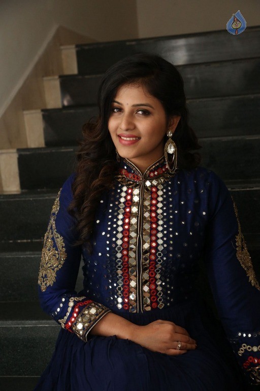 Anjali Latest Photos - 18 / 56 photos