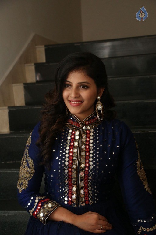 Anjali Latest Photos - 48 / 56 photos