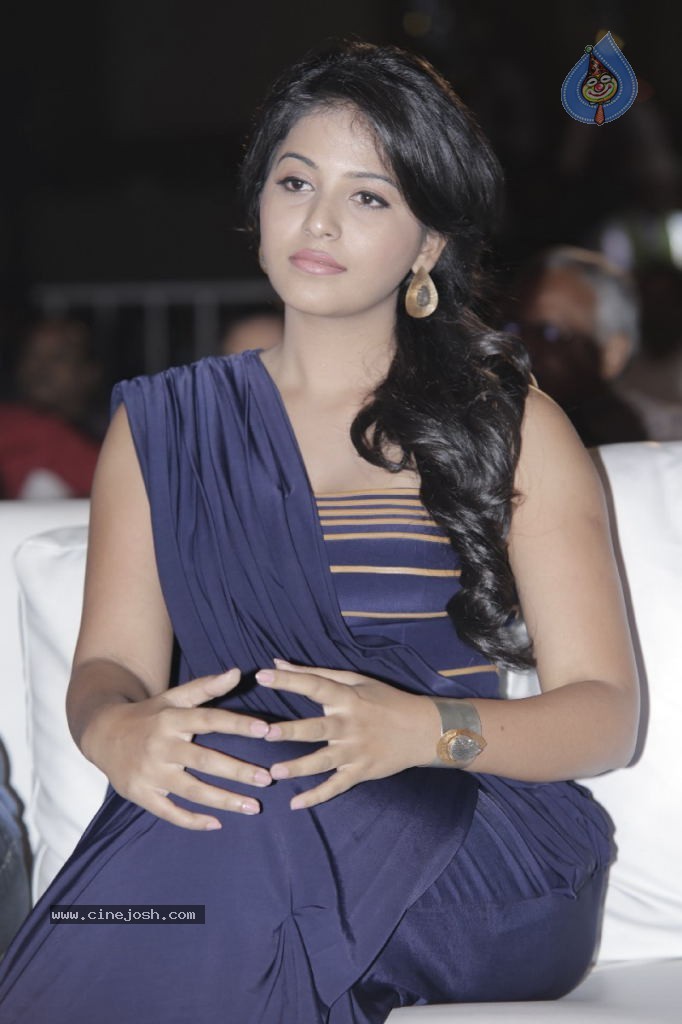 Anjali Latest Stills - 43 / 101 photos