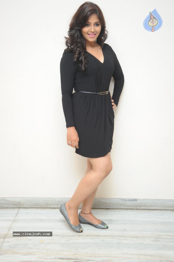 Anjali Latest Stills - 6 / 141 photos