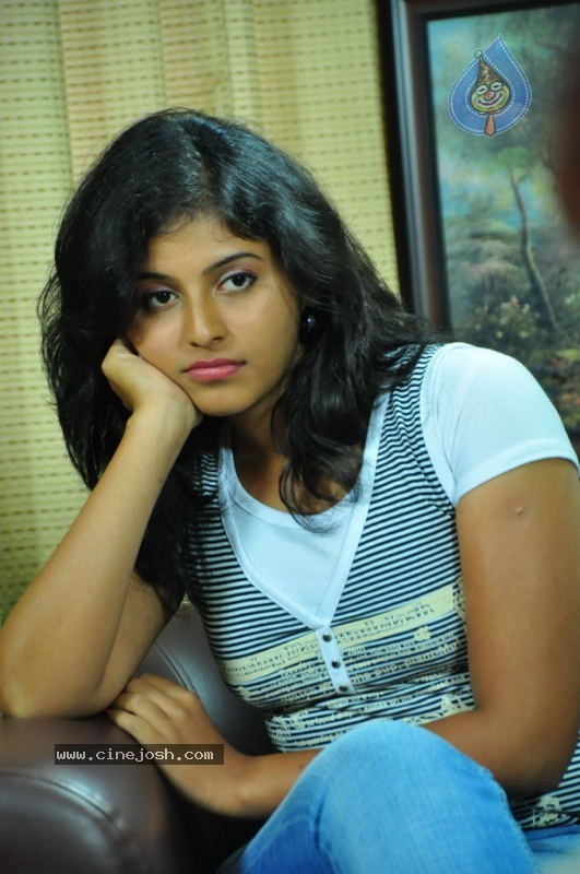 Anjali Photos - 69 / 110 photos