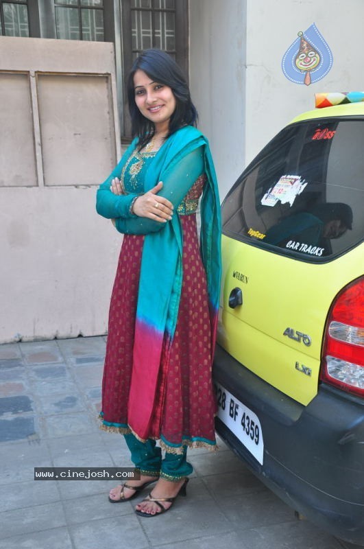 Anju Asrani Stills - 5 / 46 photos