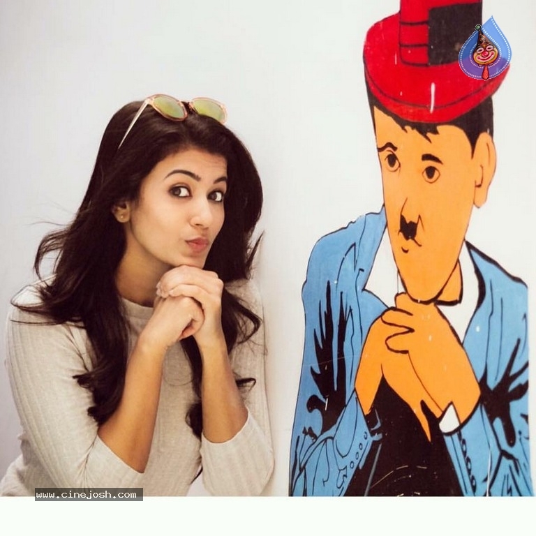 Anju Kurian Latest Images - 11 / 11 photos