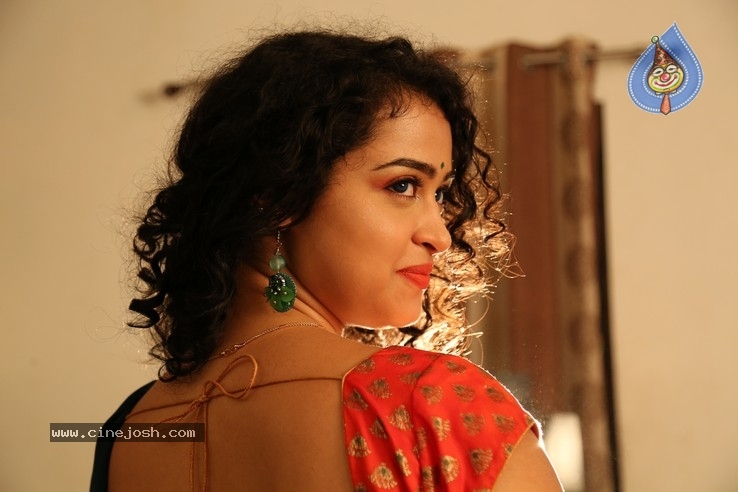 Anketa Maharana Glamour Stills - 30 / 56 photos
