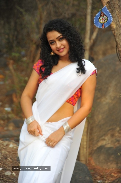 Anketa Maharana Glamour Stills - 32 / 56 photos