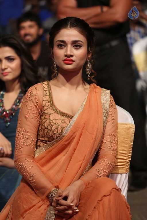 Ankita Shrivastava Latest Pics - 3 / 42 photos
