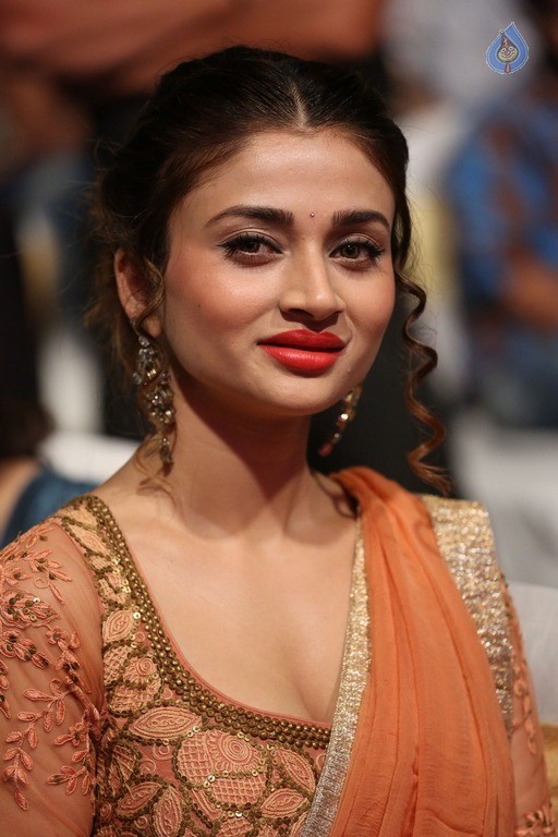Ankita Shrivastava Latest Pics - 40 / 42 photos