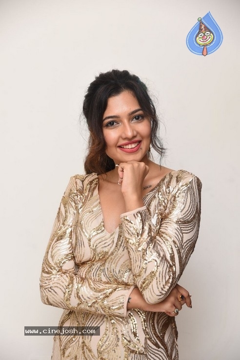 Anshula Stills - 9 / 21 photos