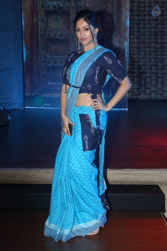Anu Emmanuel at Woven 2017 Fashion Show - 28 / 51 photos