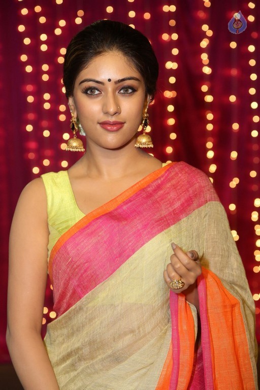 Anu Emmanuel at Zee Telugu Apsara Awards - 7 / 38 photos