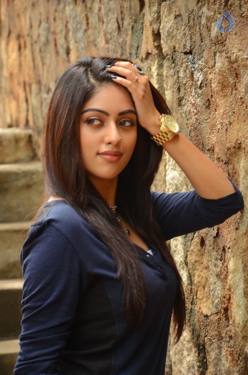 Anu Emmanuel Latest Photos - 9 / 39 photos