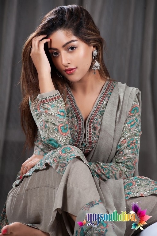 Anu Emmanuel Latest Photos - 10 / 13 photos