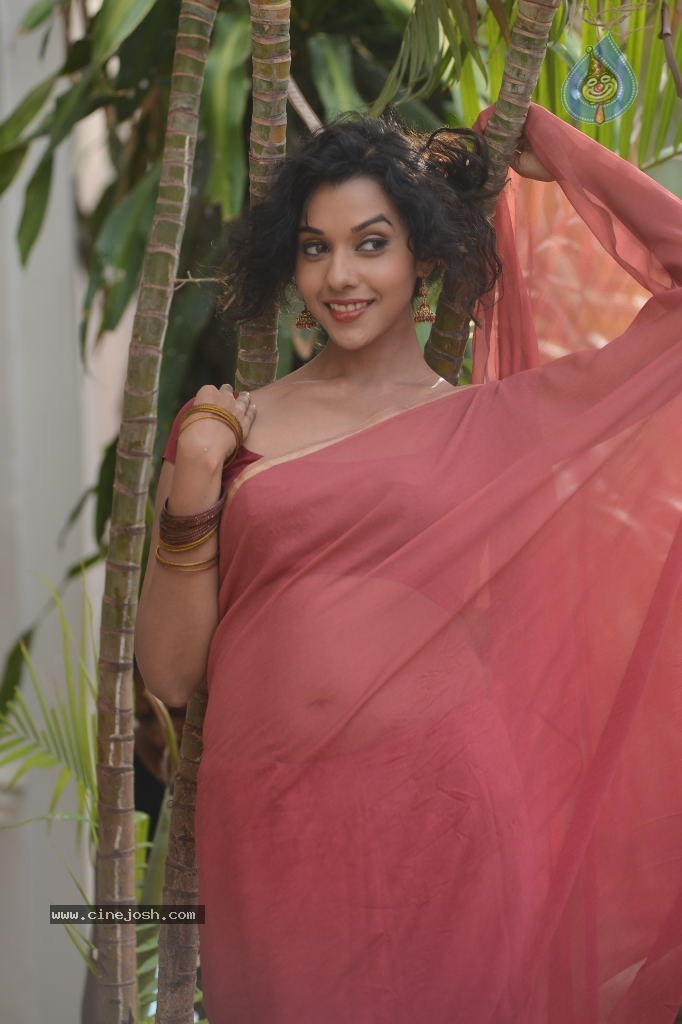 Anu Priya New Gallery - 54 / 124 photos