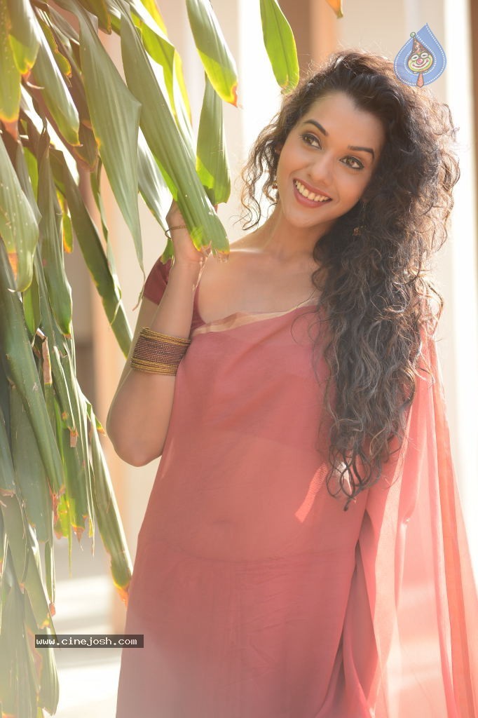 Anu Priya New Gallery - 55 / 124 photos