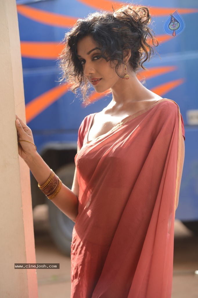 Anu Priya New Gallery - 56 / 124 photos