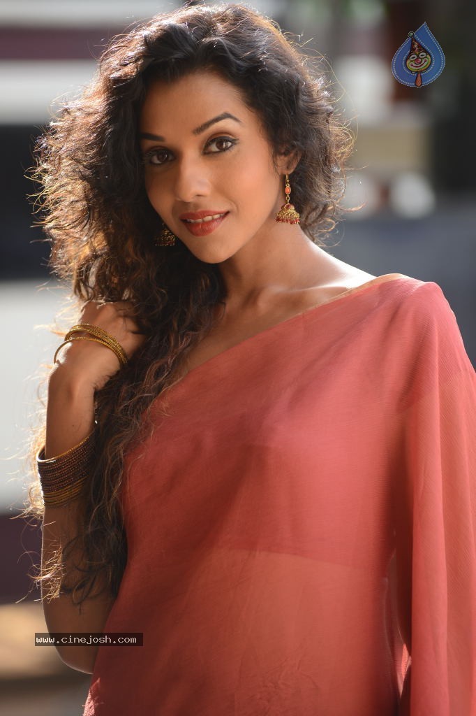 Anu Priya New Gallery - 63 / 124 photos