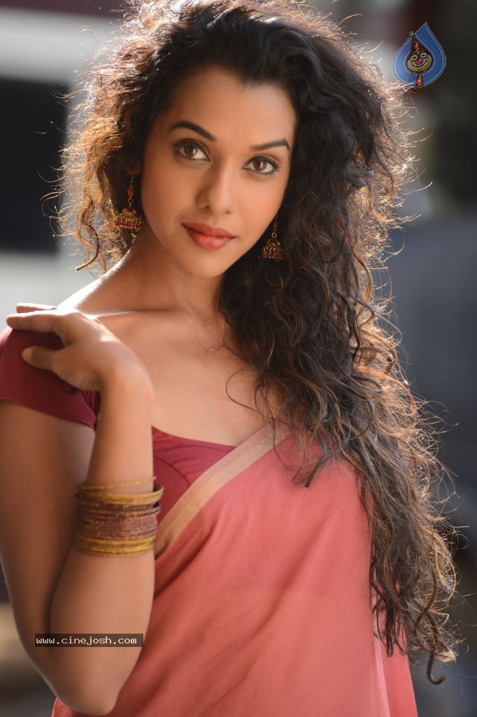 Anu Priya New Gallery - 96 / 124 photos