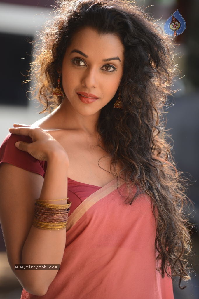 Anu Priya New Gallery - 102 / 124 photos