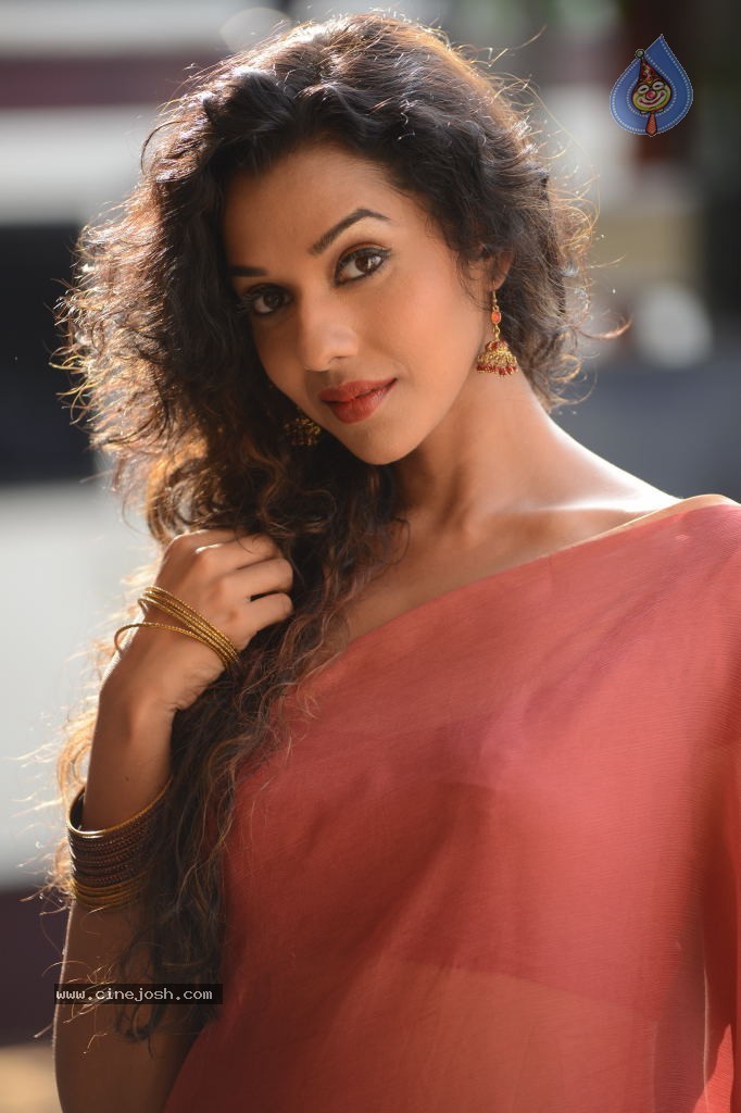 Anu Priya New Gallery - 103 / 124 photos
