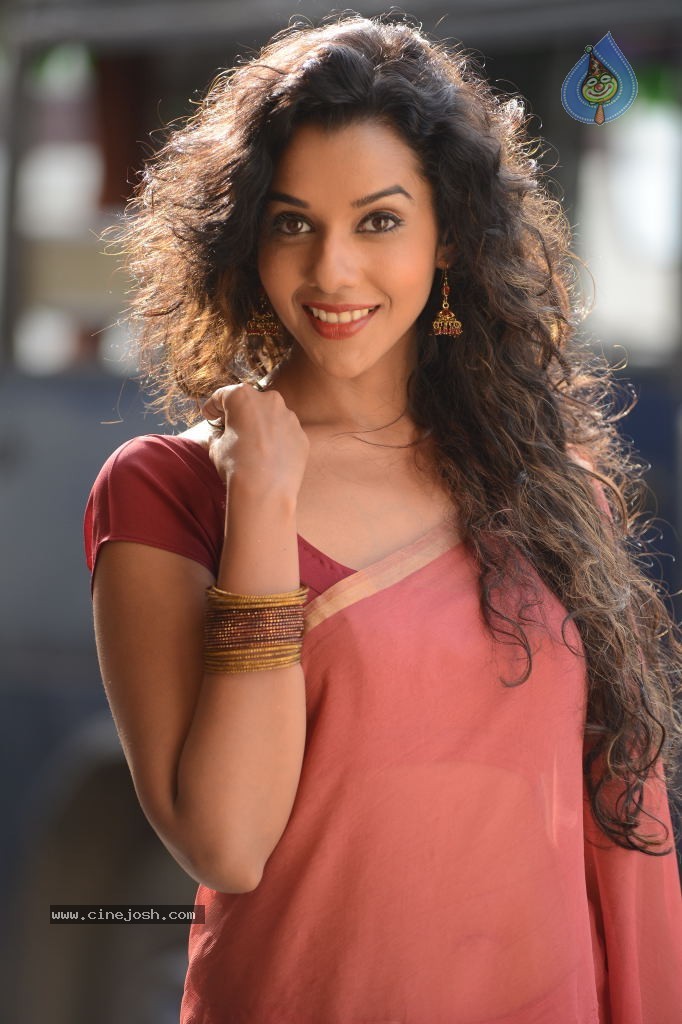 Anu Priya New Gallery - 112 / 124 photos