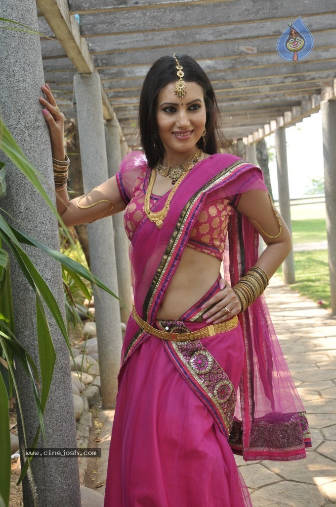 Anu Smruthi Latest Stills - 20 / 111 photos