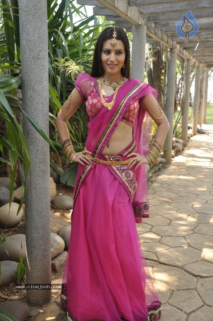 Anu Smruthi Latest Stills - 43 / 111 photos