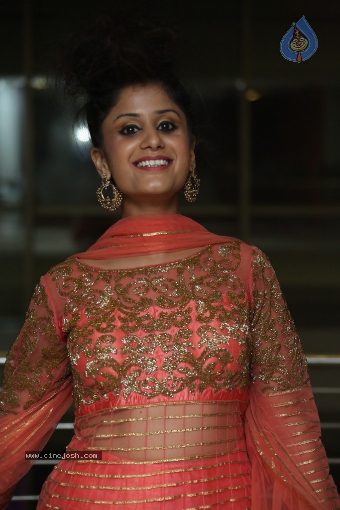 Anukriti Latest Photos Photo 23 of 36