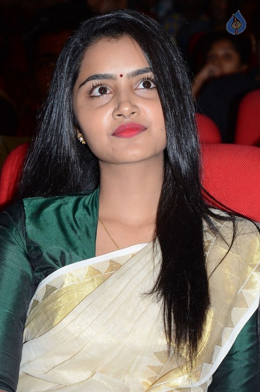 Anupama Parameshwaran at A Aa Audio Launch - 19 / 35 photos