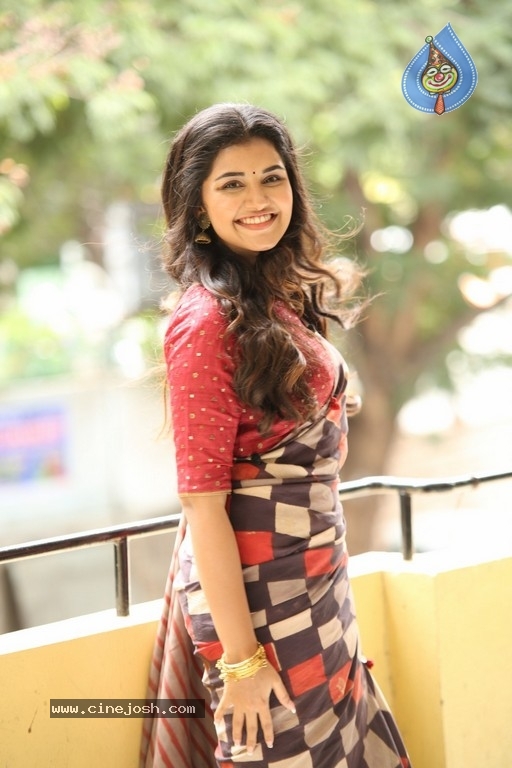 Anupama Parameswaran Interview Photos - 52 / 54 photos