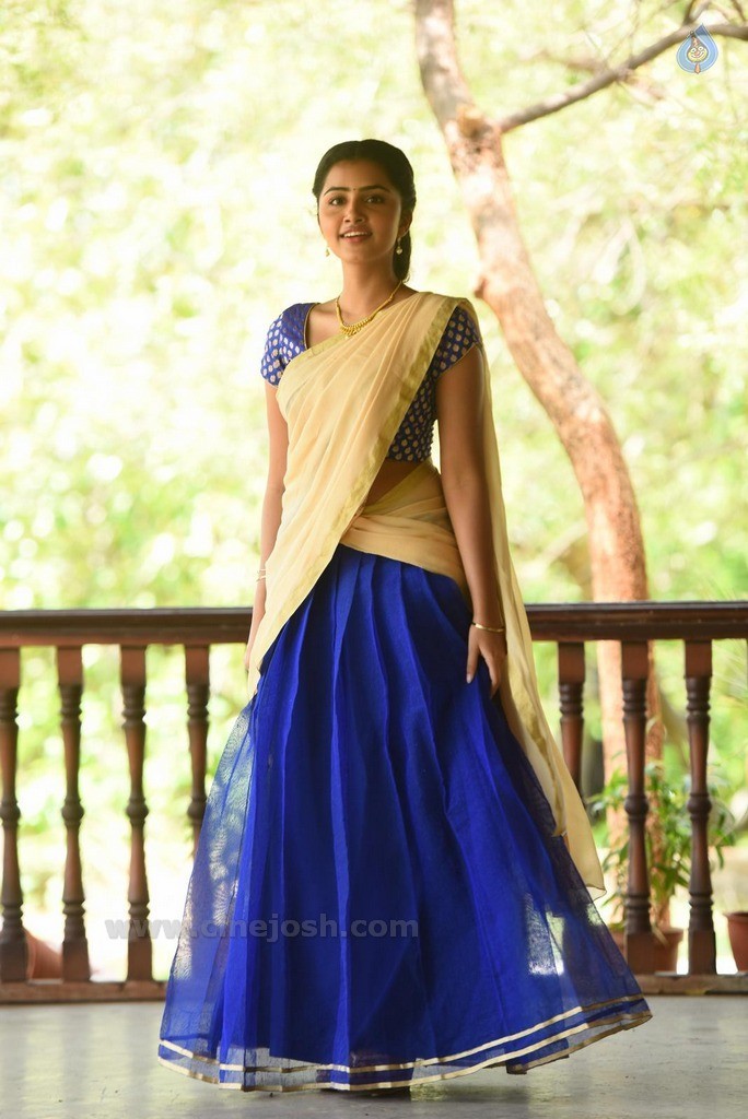 Anupama Parameswaran Latest Photos - 52 / 63 photos