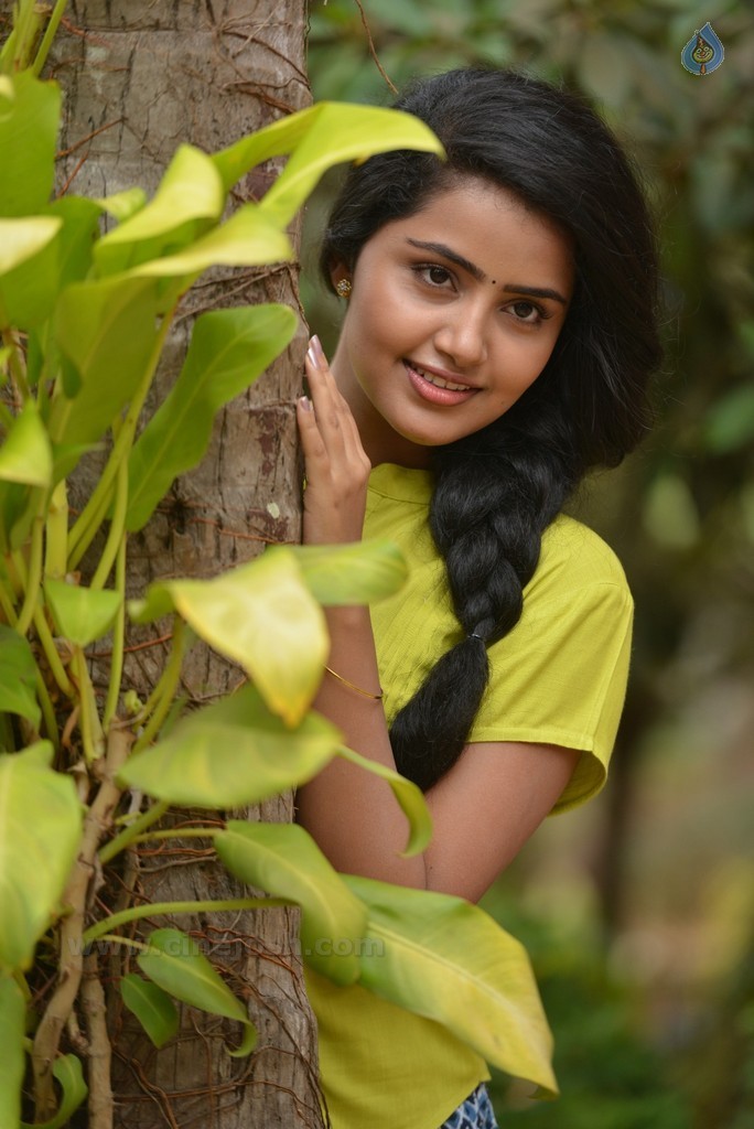 Anupama Parameswaran New Pics - 1 / 35 photos