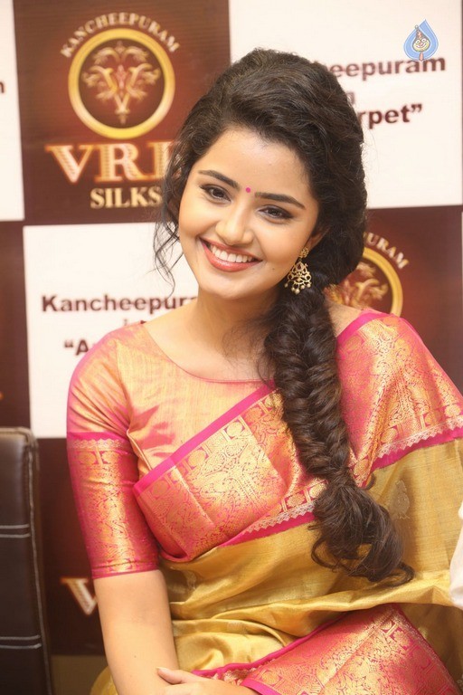 Anupama Parameswaran New Pics - 41 / 50 photos