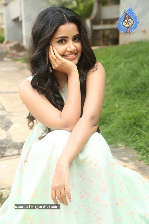 Anupama Parameswaran New Pics - 38 / 41 photos