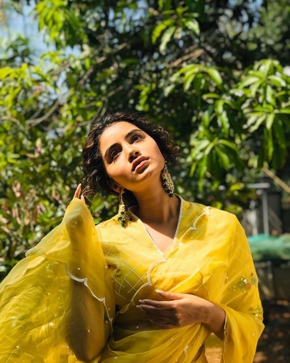 Anupama Parameswaran Photos - 9 / 13 photos