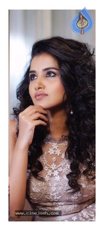 Anupama Parameswaran Photos - 6 / 6 photos