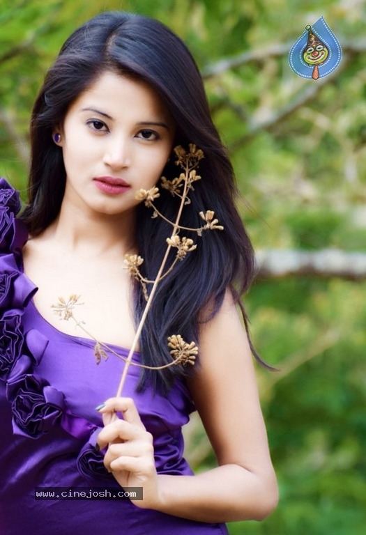Anusha Rai Latest Photos - 16 / 72 photos
