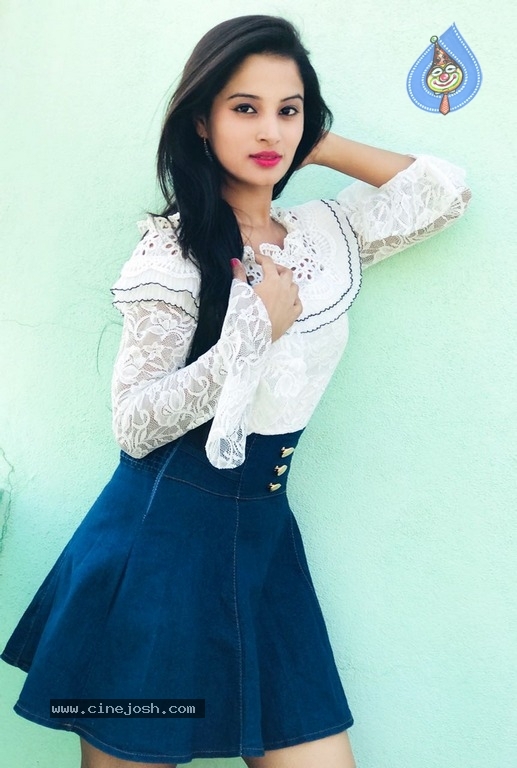 Anusha Rai Latest Photos - 34 / 72 photos