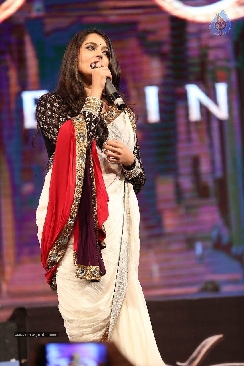 Anushka at Baahubali Audio Launch - 5 / 23 photos