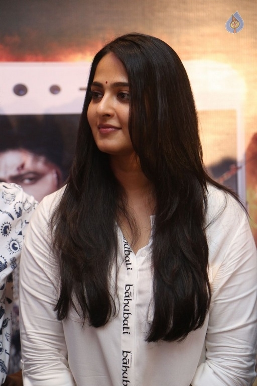 Anushka at Baahubali Press Meet - 39 / 42 photos
