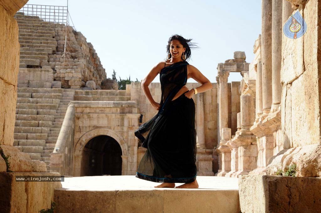 Anushka High Resolution Stills - 7 / 99 photos